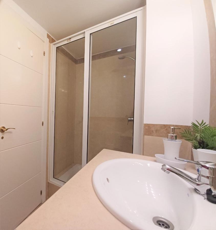 Garden Beach Luxury Apartment Litoralmar ポルティマン エクステリア 写真