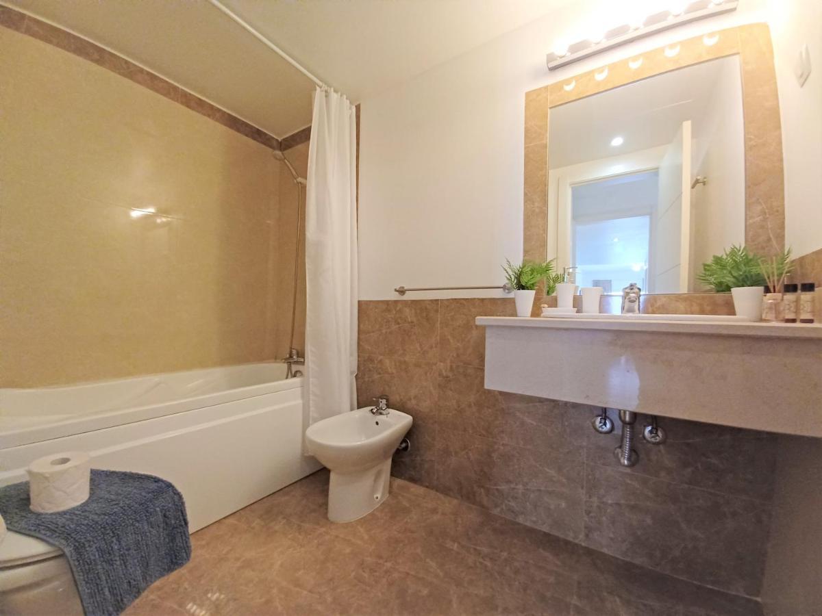Garden Beach Luxury Apartment Litoralmar ポルティマン エクステリア 写真