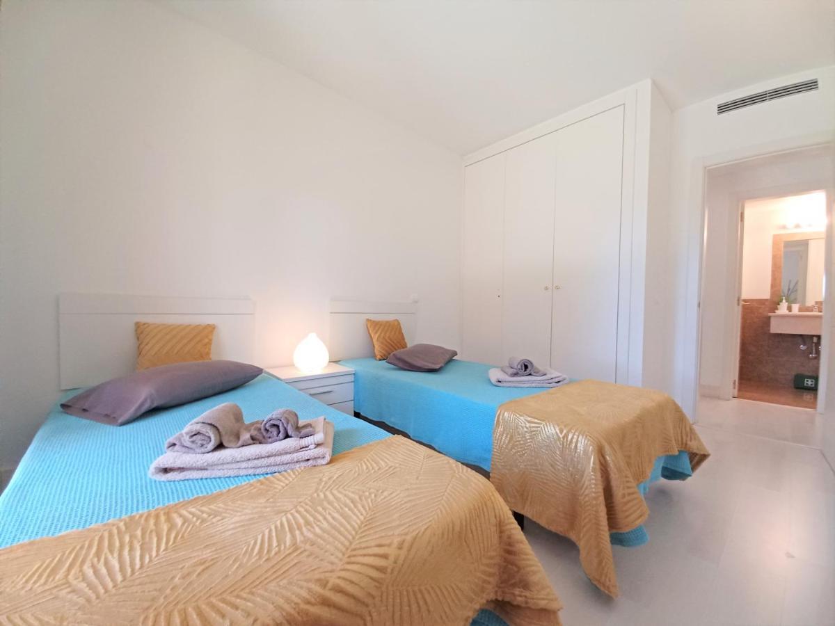 Garden Beach Luxury Apartment Litoralmar ポルティマン エクステリア 写真